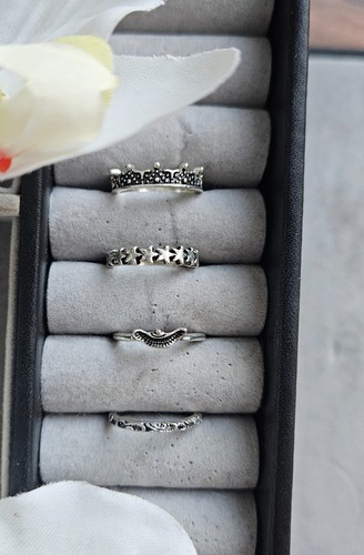 Verschiedene silber - verschiedene,,