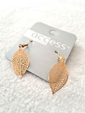 Neue Ohrringe Palmenblätter